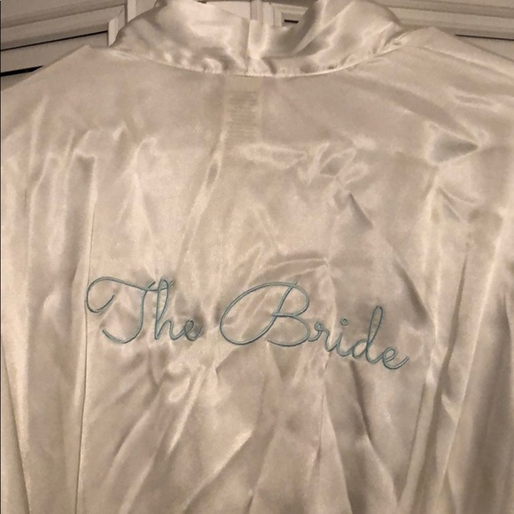 In Bloom Bride Robe - Picture 5 of 5
